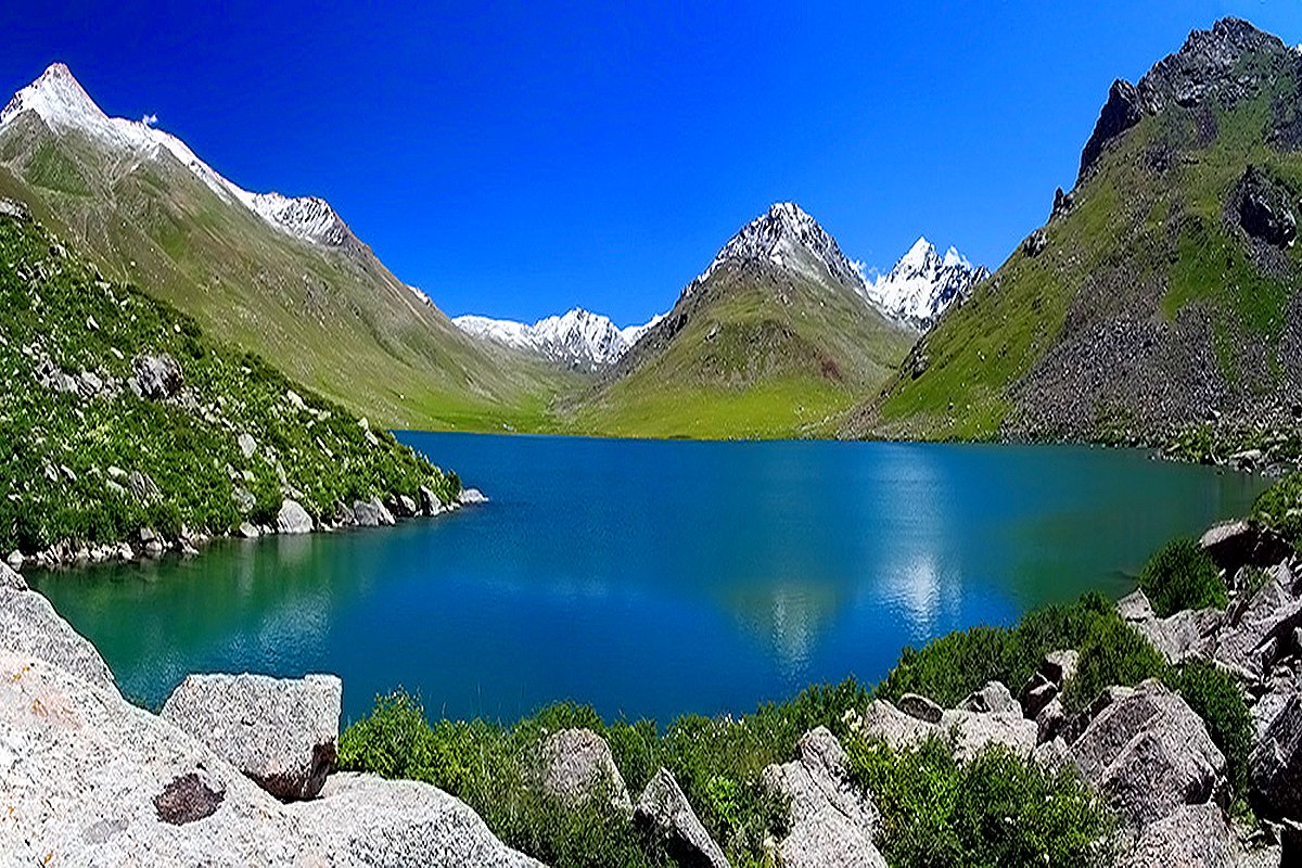 The Besh-Tash Upper Lake